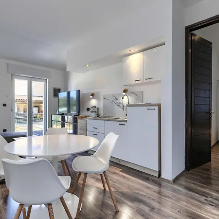 A-e-m By Interhome *