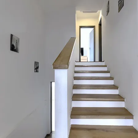 A-e-m By Interhome *